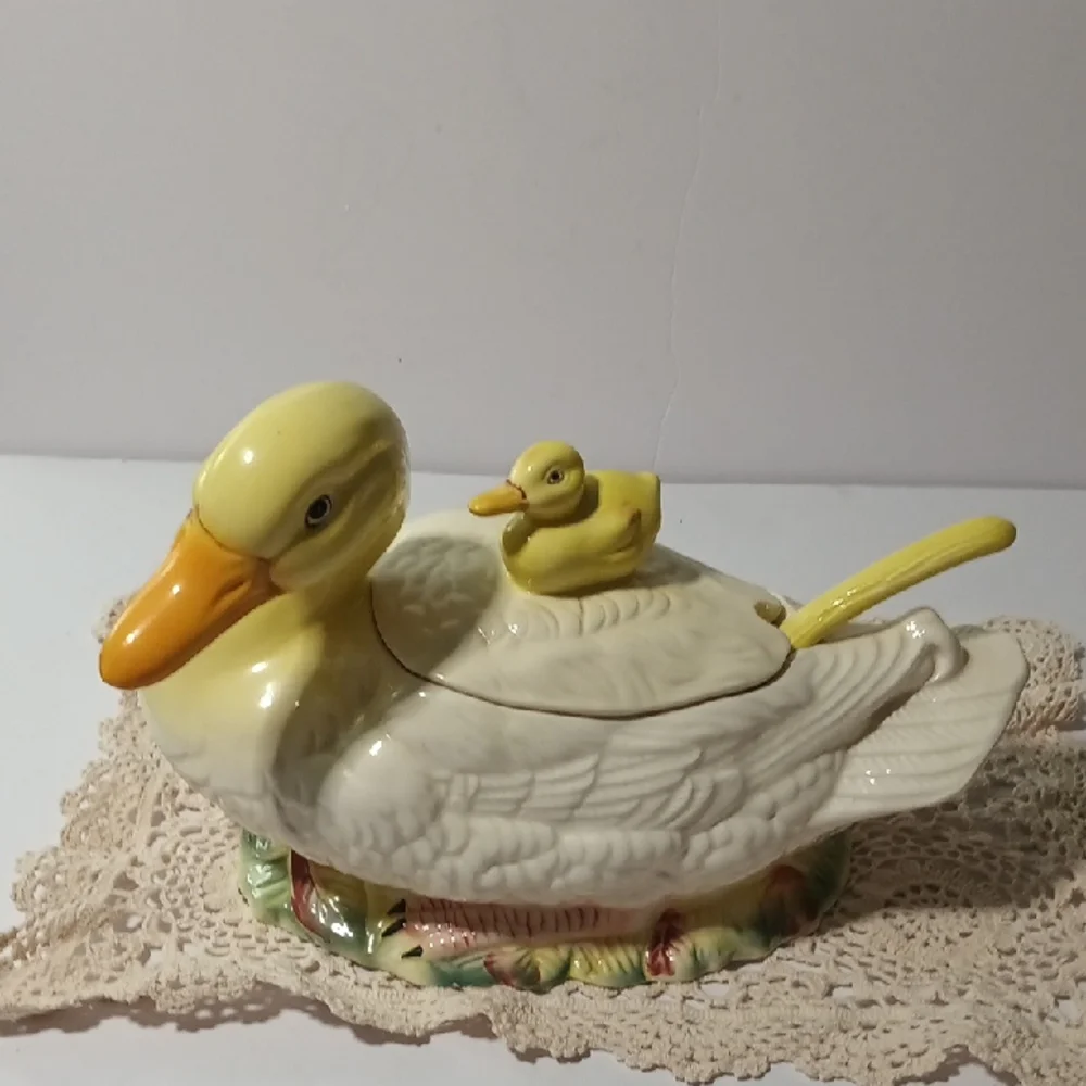 Ceramic Duck Tureen With Lid With Baby Duck And Spoon Included Rare Vintage Item